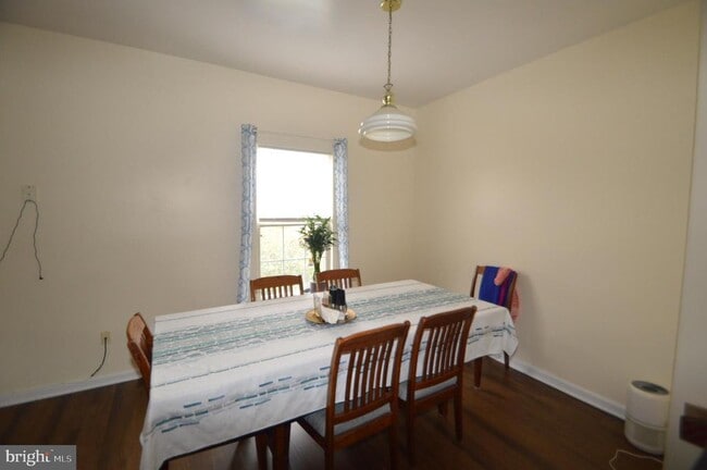 Photo - 25445 Morse Dr