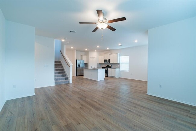 Photo - 10705 Steinbeck Dr