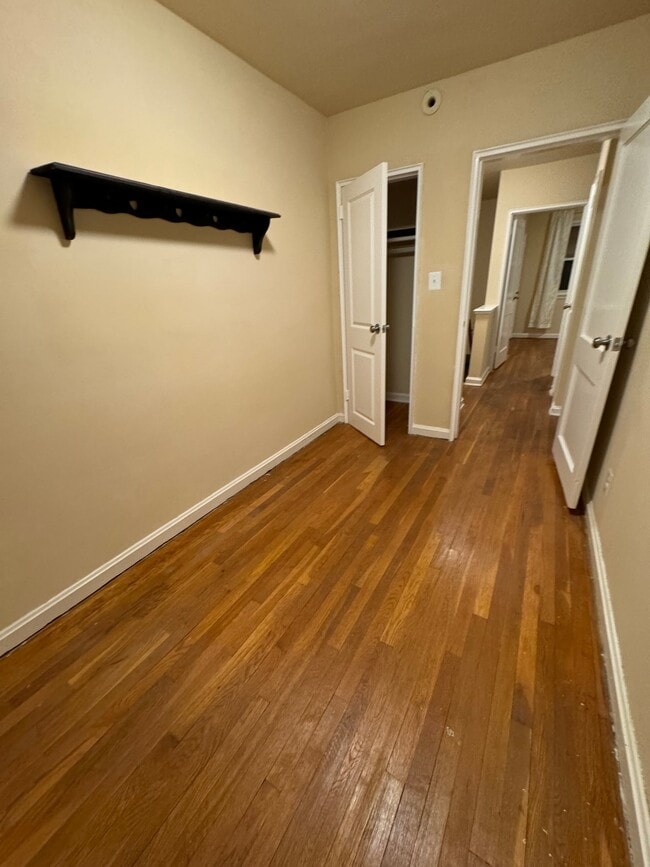 Photo - 1513 Aldeney Ave