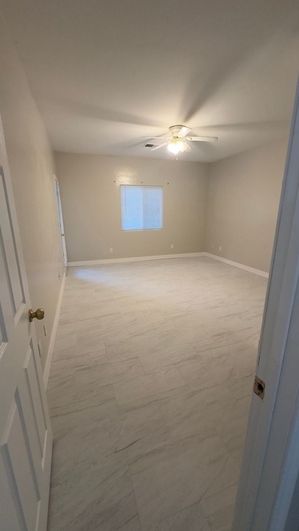 Photo - 7118 Rhone Dr