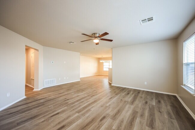 Photo - 3654 Archer Blvd