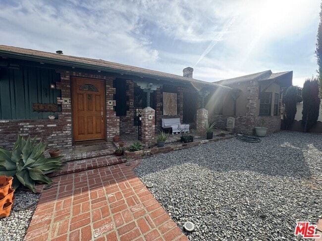 Photo - 3340 Floyd Terrace