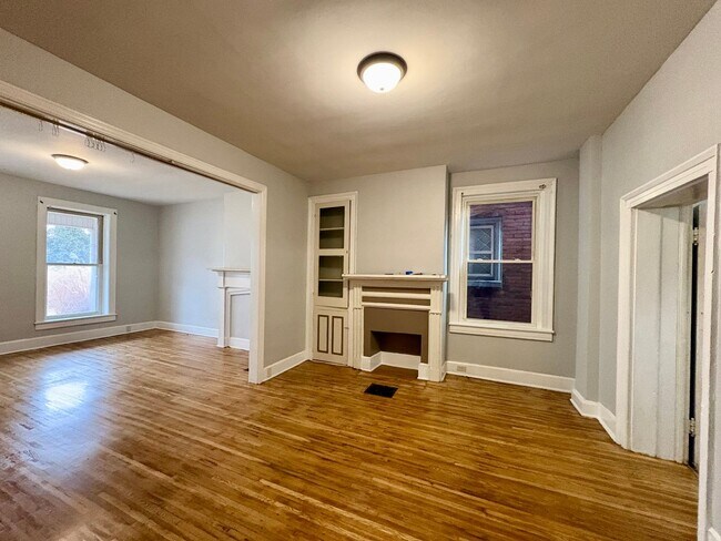 Photo - 28 S Church St Unit First Floor