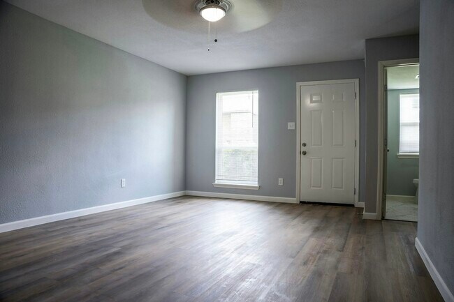 Photo - 12214 Ormandy St Unit 12216