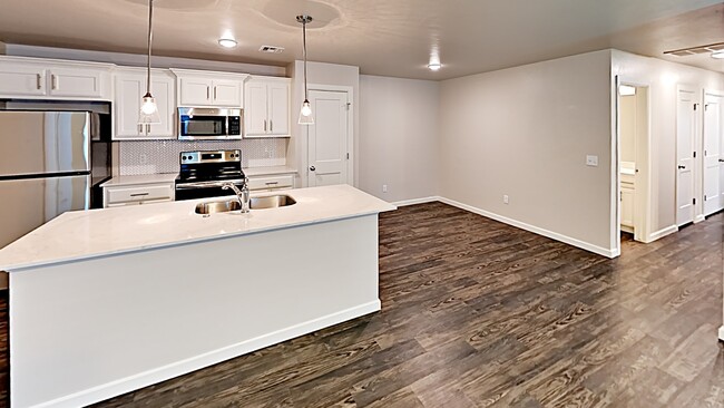 Photo - 3 Bedroom 2 Bath Duplex Near Tinker AFB