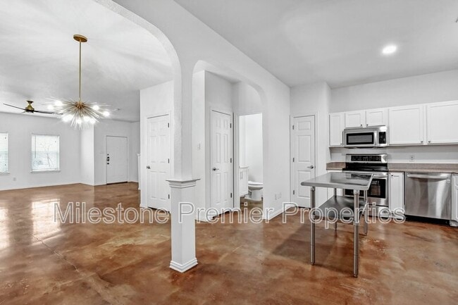 Photo - 207 Starr St