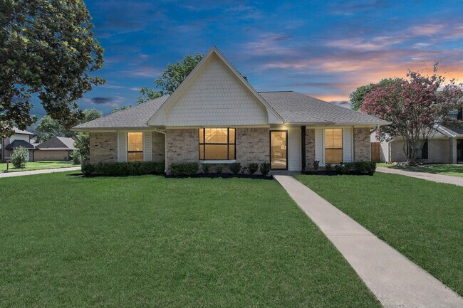 Photo - 2514 Trailside Ct