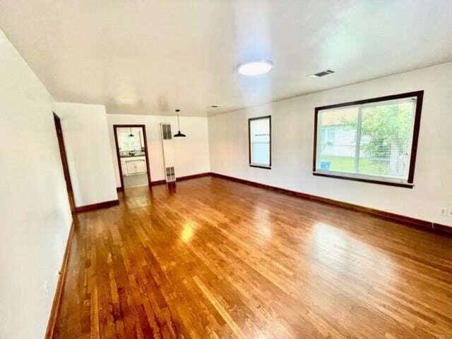 Photo - 1109 Davis St