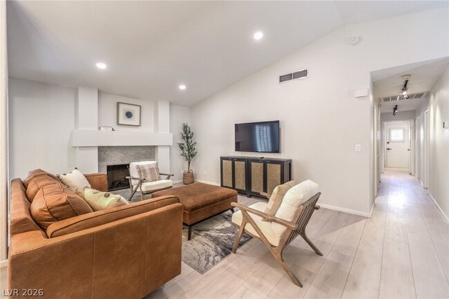 9532 Sunken Reef Cir