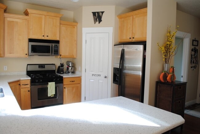 Photo - 9735 Bluffside Dr