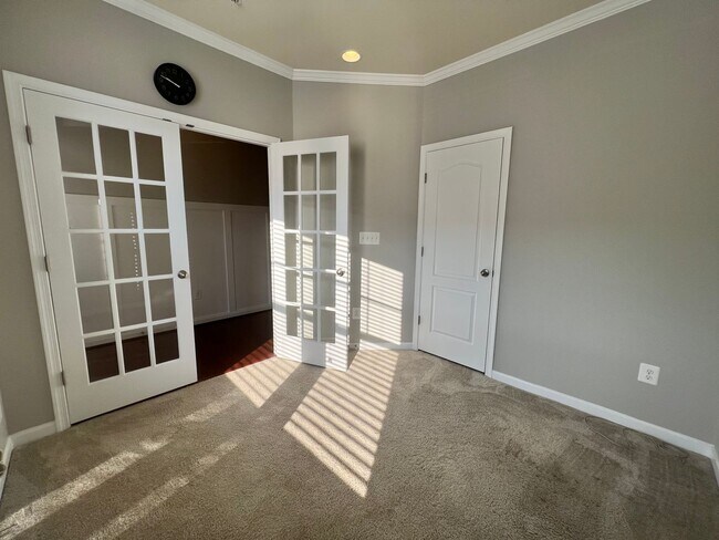 Photo - Amazing 3 BR/2.5 BA Townhome in Glen Burnie!