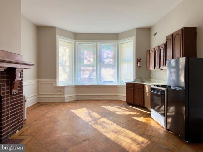 Photo - 2011 N 3rd St