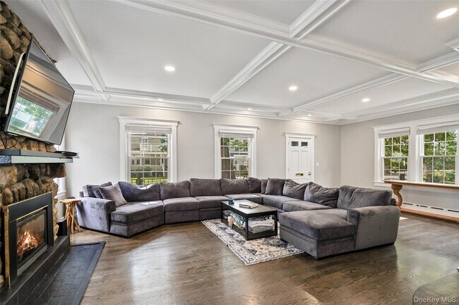 Photo - 29 Redfield St