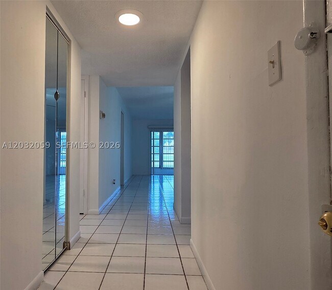 Photo - 5510 N Lakewood Cir Unit 511