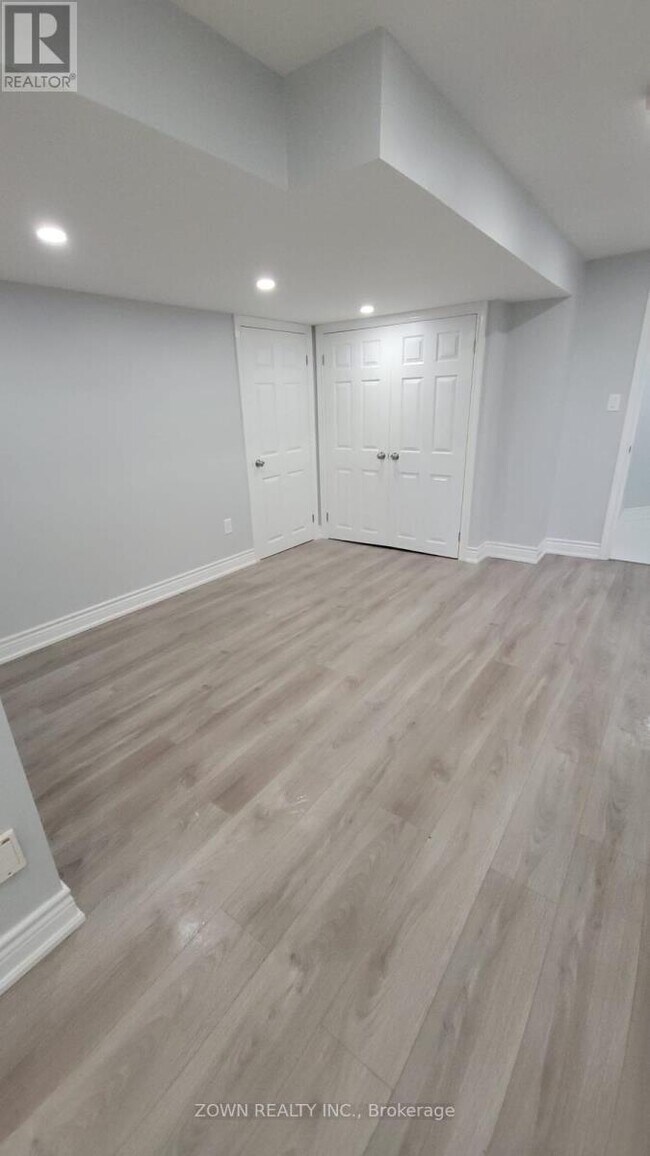 Photo - 1668 Portland Ct