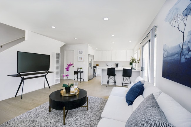 El Capitan Living Room/Kitchen