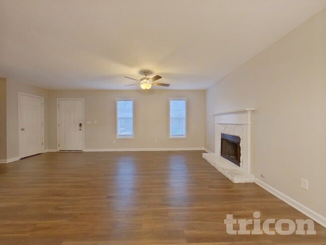 Photo - 119 Ashford Dr