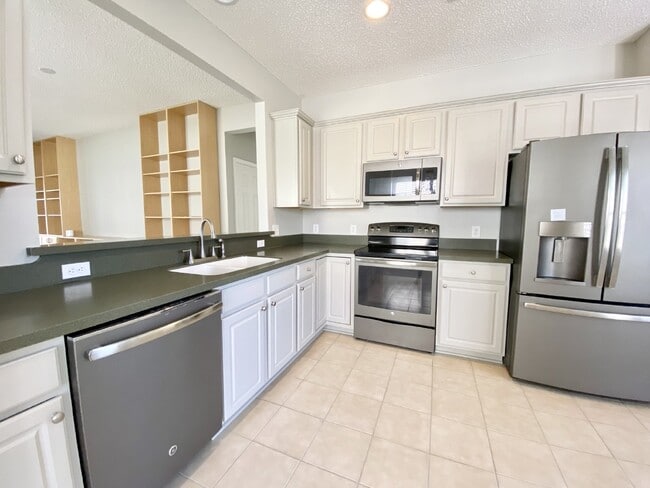 Photo - Beautiful Three Bedroom Home Sun City Home!