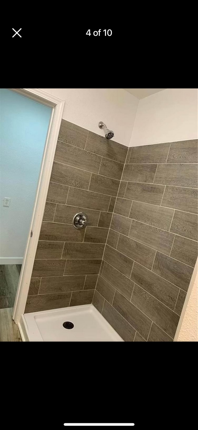 Building Photo - 17985 Grand Ave