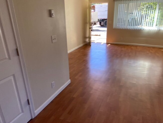 Photo - Downtown 2 bedroom ground floor apartment Unit #14