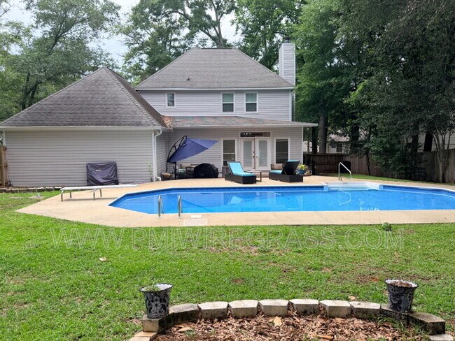 Photo - 1210 Hillbrook Rd