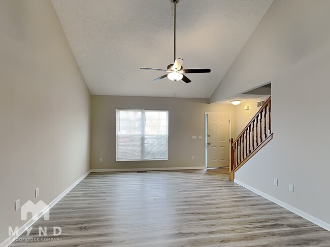 Photo - 5819 Rothrock Ct