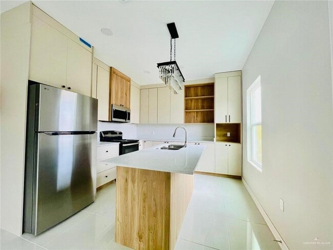 Photo - 23 Heron Ave Unit 16,14