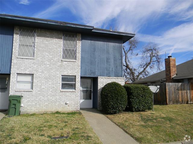 Building Photo - 2041 Minnie Dr Rental