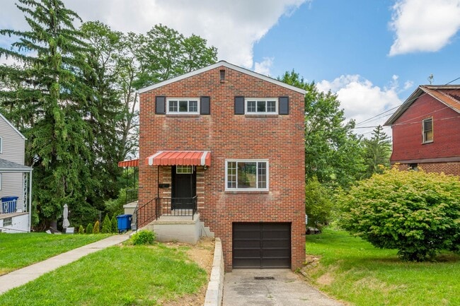 AVAILABLE SEPT 1ST!! GORGEOUS 3 BEDROOM IN... - AVAILABLE SEPT 1ST!! GORGEOUS 3 BEDROOM IN... House