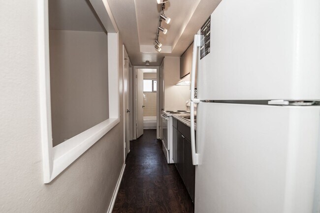 Photo - 809 N Dexter St Unit 303