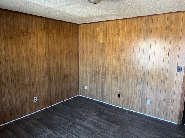 Photo - 3950 Bradford Ct Unidad C