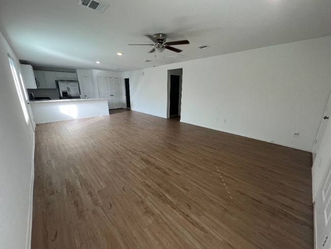 Photo - 314 Hbr Bnd Ct