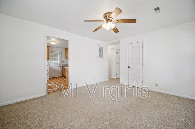 Photo - 58 Radford St
