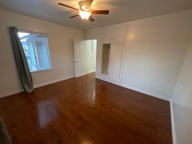 Photo - 515-521 S Tamarind Ave Unidad 519