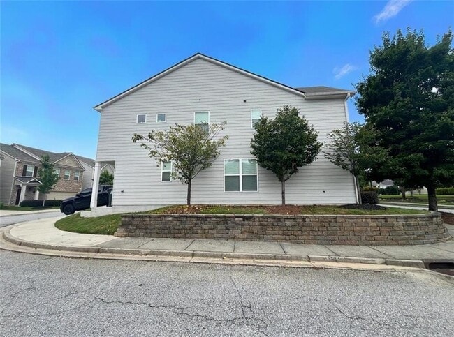 Photo - 602 Lofty Ln