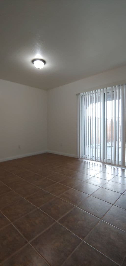 Photo - 7113 Victor Pl Unit B