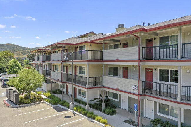 Welcome to Avenue Heights Apts. off Avenue of Flags and 2nd Street in Buellton, CA - Avenue Heights Apartments Building 1