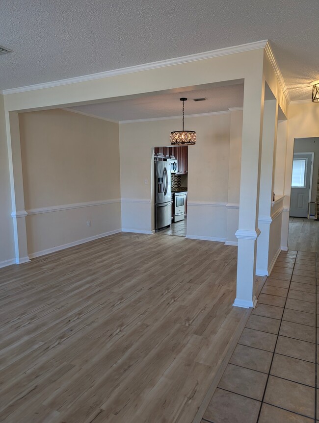 Building Photo - 4211 Minnard Ct