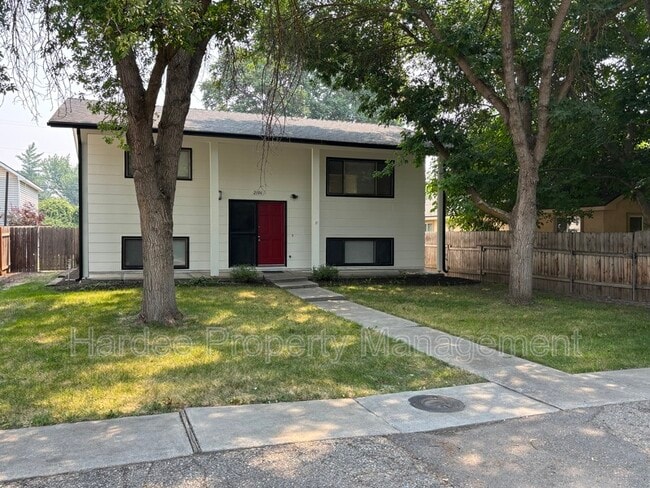 Building Photo - 2106 N 33rd St