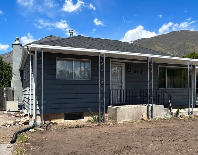 3 Bedroom 1.75 Bathrooms House in Springvi... - 3 Bedroom 1.75 Bathrooms House in Springvi...