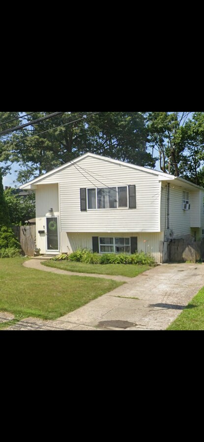 Photo - 59 Ellison Ave