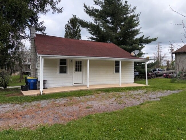 Photo - $1600 Ranch home for rent
