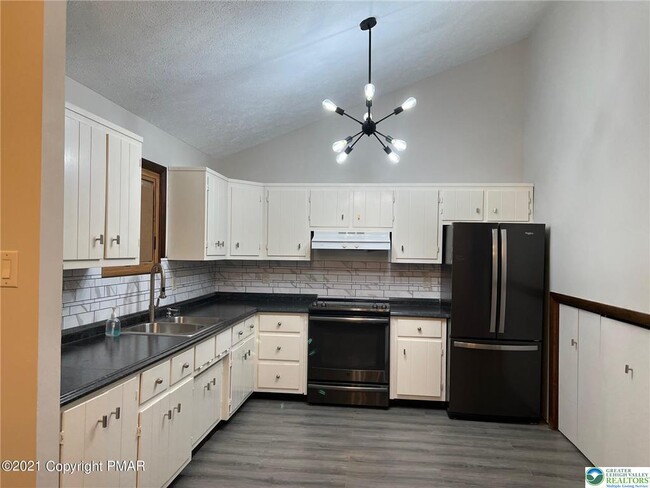 Photo - 3322 Woodland Dr