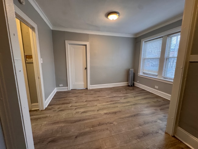 Photo - 5901-5911 W Huron St Unidad 2