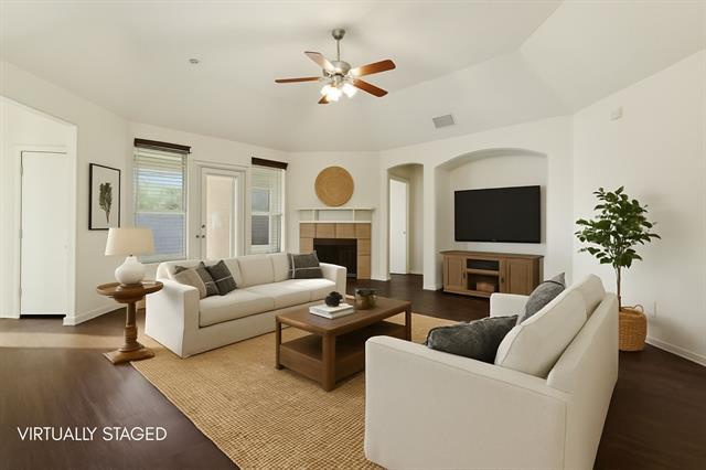 Photo - 2917 Savill Garden Dr