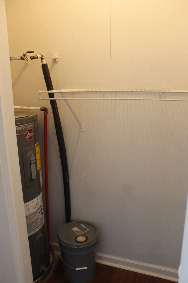 Photo - Updated Apartment in Plantation Point