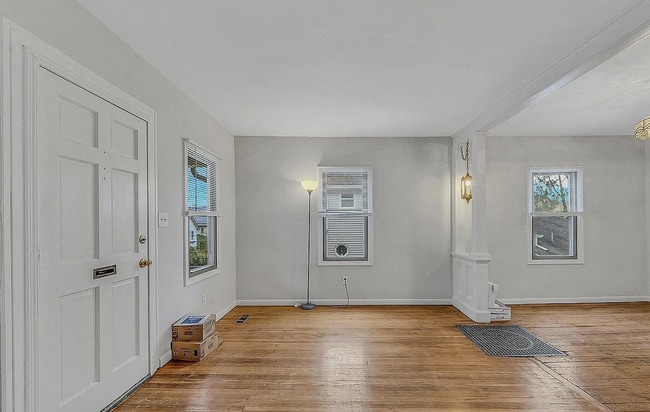 Photo - 213 Colburn Ave