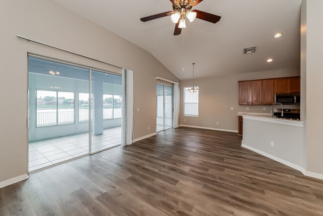 Photo - 5110 Clover Mist Dr
