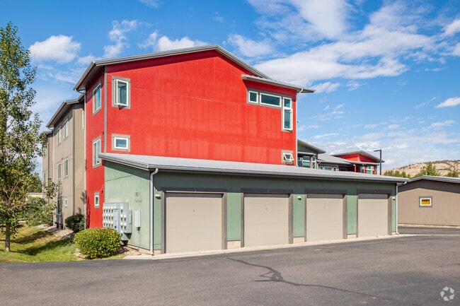 Photo - Red Table Apartments