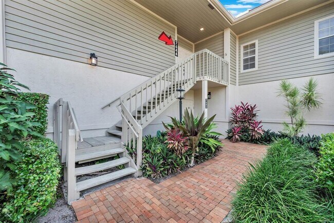 7644 Elm Ridge Dr